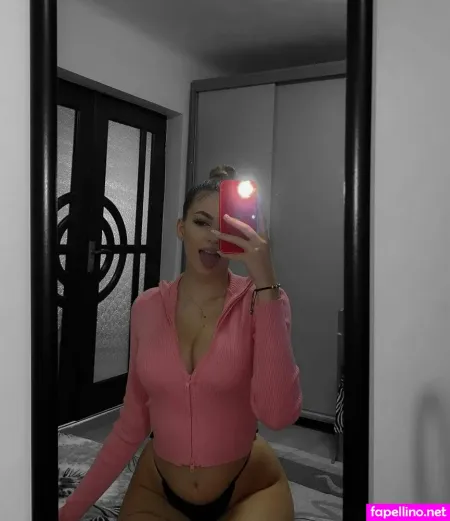 Biee 20 OnlyFans Thumbnail #fIrZONSXLP