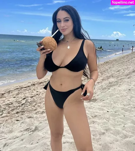 Bienbelle OnlyFans Thumbnail #5U6fY5IAhf