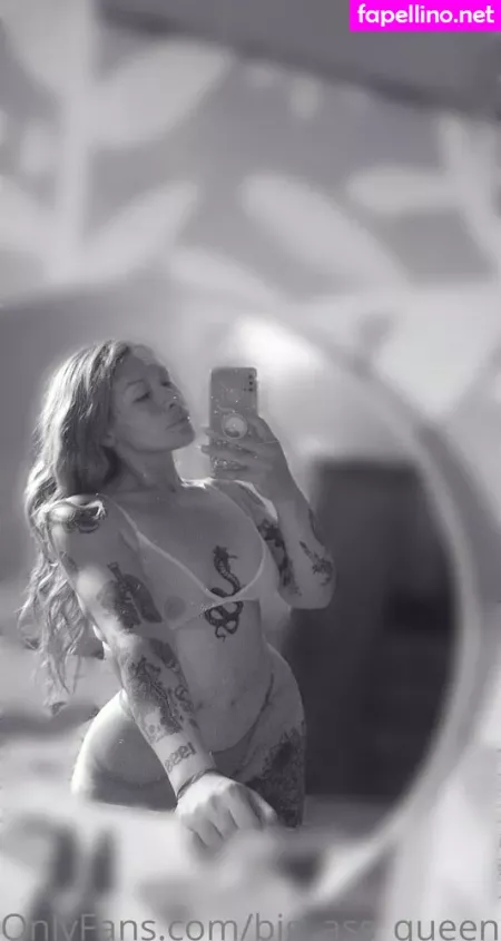 Big Ass Queen OnlyFans Thumbnail #j8tEQZgIYD