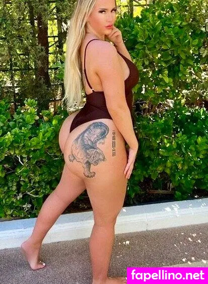 lys.____, naughtylyssa Nude Leaked OnlyFans Photo #5c96tyPBmV