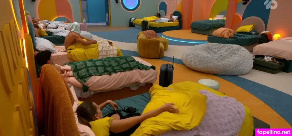 Big Brother Australia OnlyFans Thumbnail #PxvWpDj422