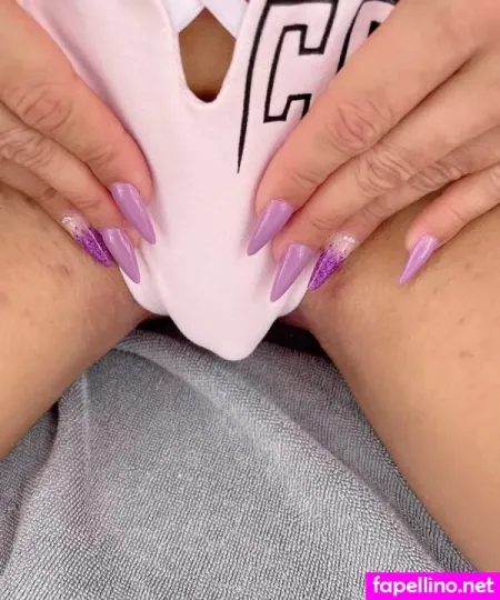 Big Clit Suzy Hot OnlyFans Thumbnail #M0zG6K8RbO
