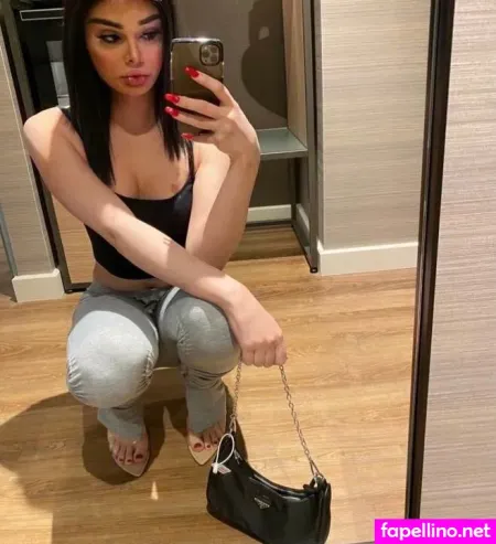 Big Load Ts Nikkie OnlyFans Thumbnail #5ZbL0s05oq