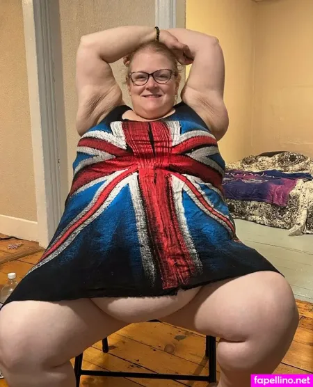 Bigambercrystal OnlyFans Thumbnail #5GkFRlFEV7