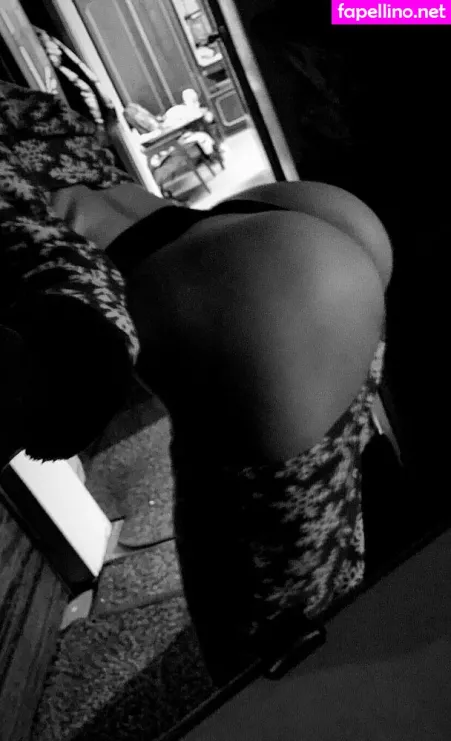 Bigb00tynanafree OnlyFans Thumbnail #aZ5ljBm3GP