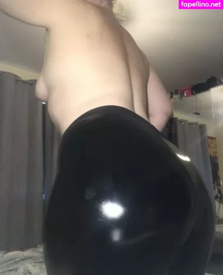 Bigbadbee OnlyFans Thumbnail #8k5yhq7W7Z