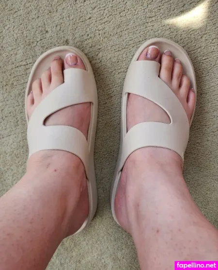 Bigbeautifulfeets OnlyFans Thumbnail #3FmG0dqgsF
