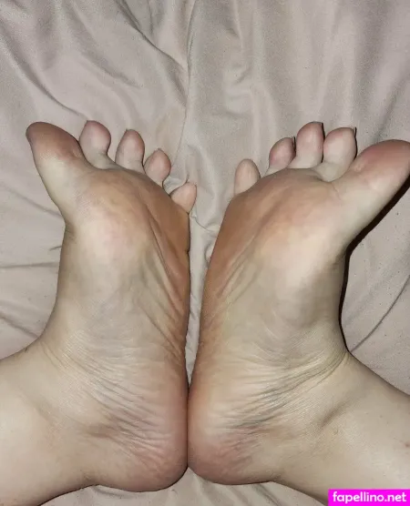 Bigbeautifulfeets OnlyFans Thumbnail #OkOchytHWl