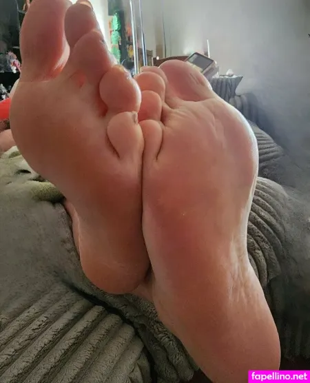 Bigbeautifulfeets OnlyFans Thumbnail #fUVt2S32Dm