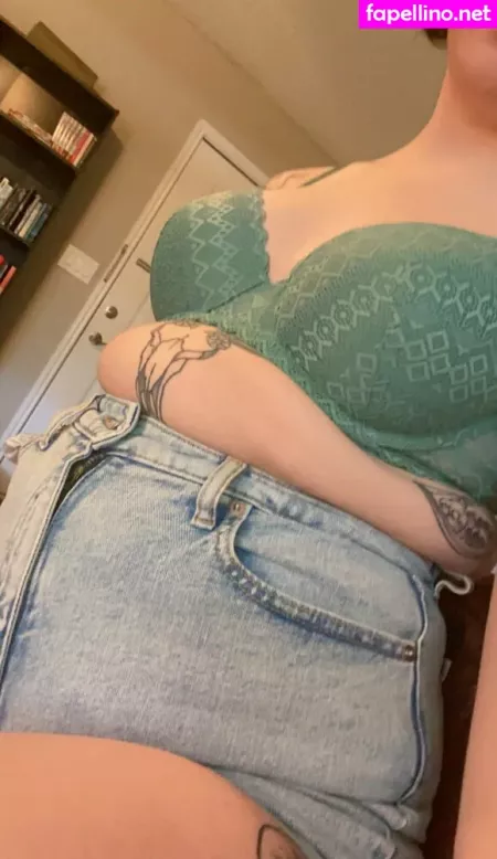 Bigbellybenni OnlyFans Thumbnail #hMRNrBoChw