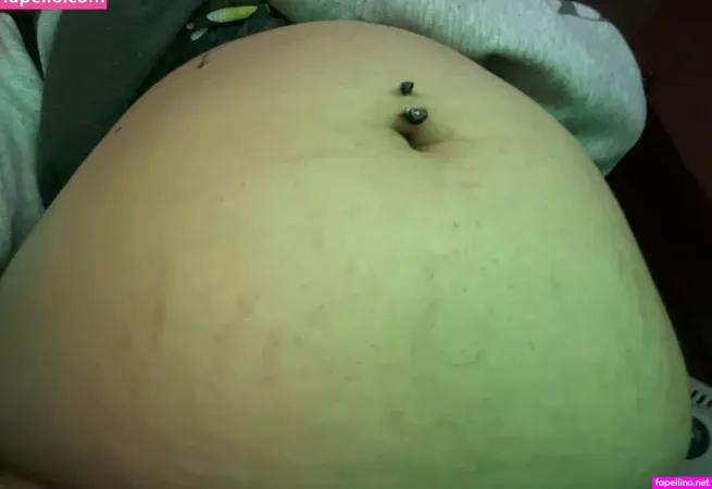 Bigbellyburp OnlyFans Thumbnail #UJSnNCz1ME