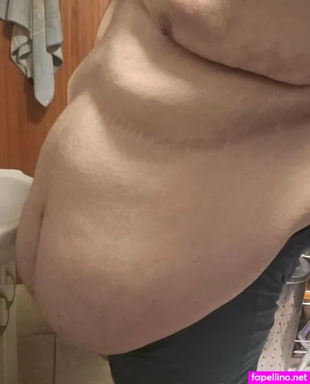 Bigbellykernow OnlyFans Thumbnail #O1iqD41172