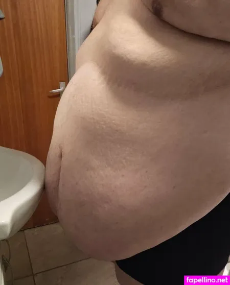 Bigbellykernow OnlyFans Thumbnail #bFnTHiHGYR