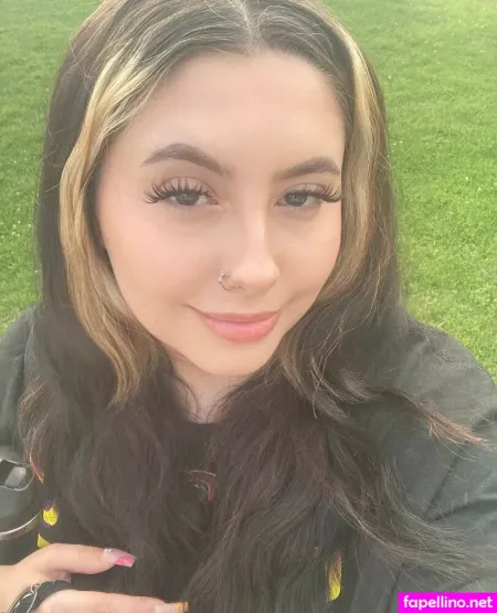 Bigbittylexie OnlyFans Thumbnail #NqcQUz47a8