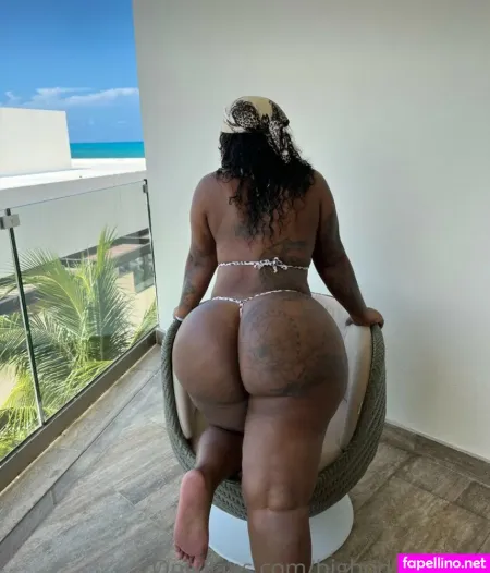Bigbodybenz 1 OnlyFans Thumbnail #CxcCPWaSQJ