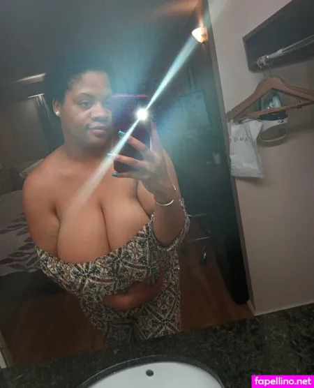 Bigboobiebirdy OnlyFans Thumbnail #TrMxiHogef
