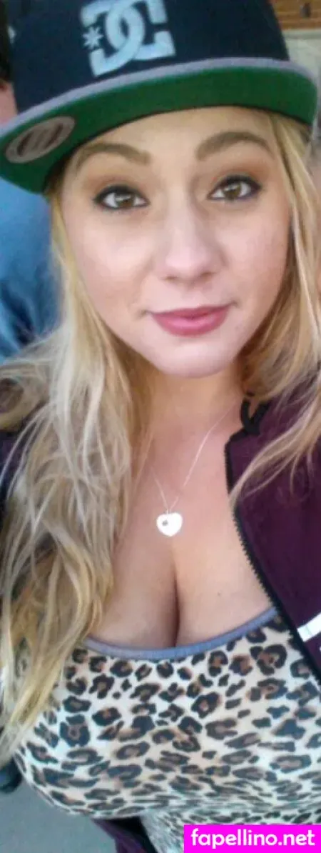 Bigboobiebubblez OnlyFans Thumbnail #0gG6IJwzMb