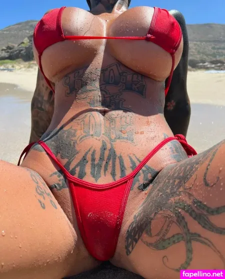 Bigboobs Housewife OnlyFans Thumbnail #GQq9zSYCmq