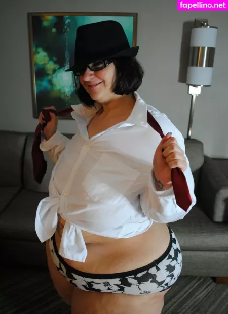 Bigbootyasshley OnlyFans Thumbnail #lZ5Eh8g8on