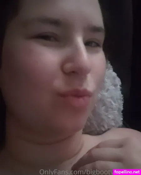 Bigbootycutieeee OnlyFans Thumbnail #kgibtG1Cju