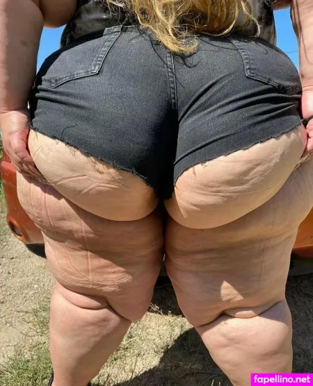 Bigbootydee89 OnlyFans Thumbnail #5DKGZmBA7G