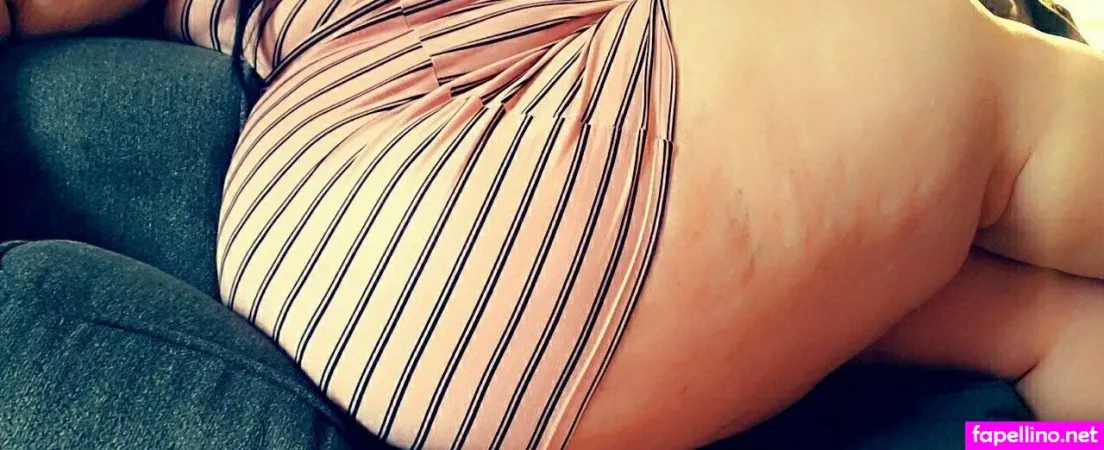 Bigbootydee89 OnlyFans Thumbnail #yU4sfbmuZl