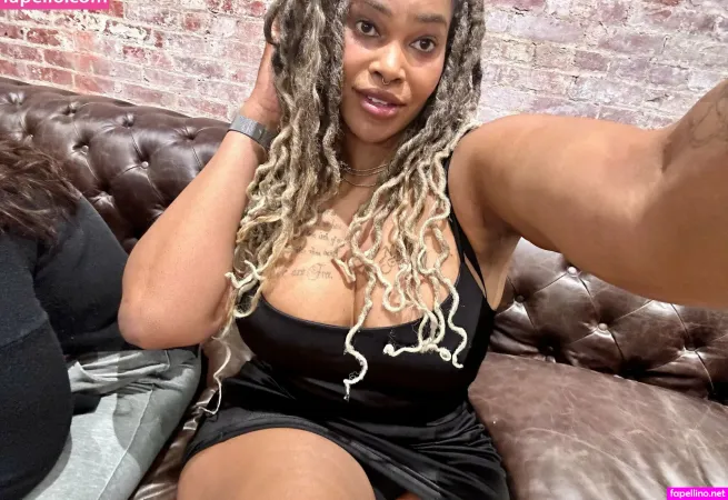 Bigbootytechnerd OnlyFans Thumbnail #7nvYlfF0VM