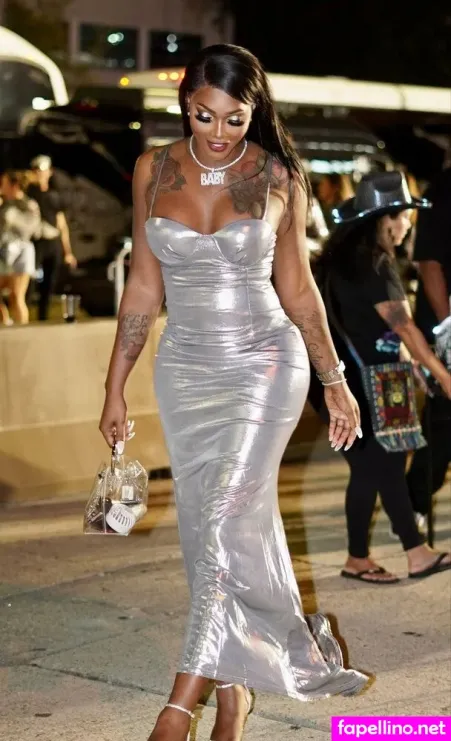 Bigbugotti OnlyFans Thumbnail #vc8IKAZNTw