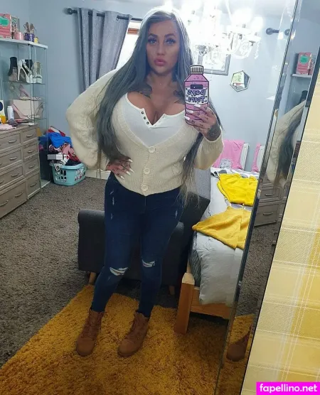 Bigbustyblondeuk OnlyFans Thumbnail #ZErctPBxxm