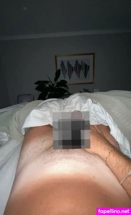 Bigcollegehole OnlyFans Thumbnail #0JoC3B5Div