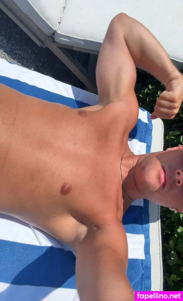 bigcollegehole Nude Leaked OnlyFans Photo #k4xWK3zJJ3