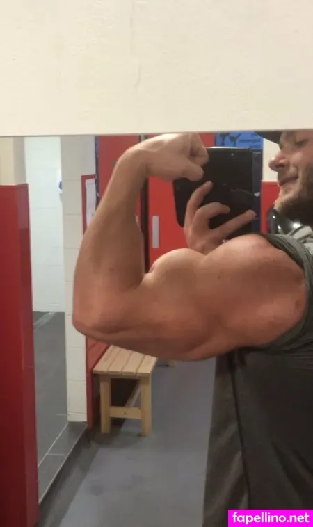 Bigconnor OnlyFans Thumbnail #Gcq792qr33