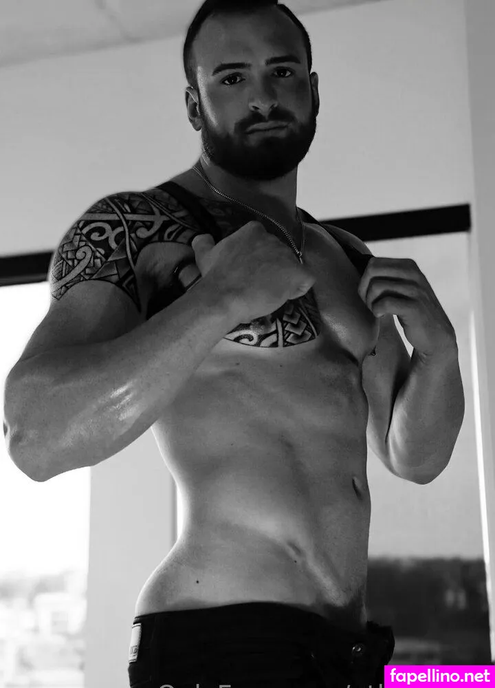 bigdaddygrif, bigdaddygrif_ Nude Leaked OnlyFans Photo #ZgjRdm8LZD