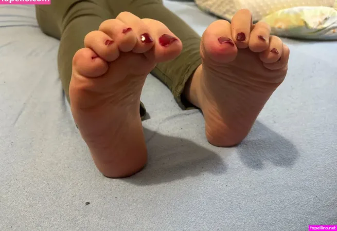 Bigfeetstudio OnlyFans Thumbnail #NnfuikYCBs