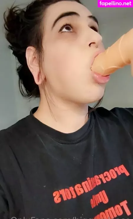 Biggerplease OnlyFans Thumbnail #7zXXYbizhq