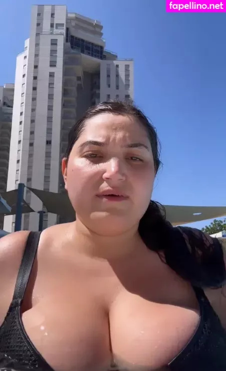 Biggestboobsinisrael OnlyFans Thumbnail #yUo68xdKU4