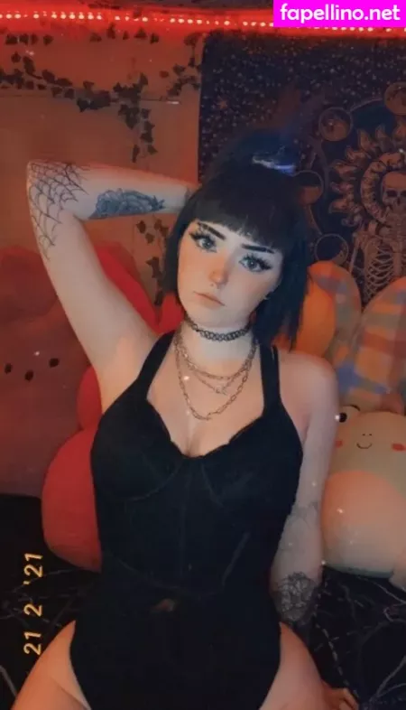 Biggtittygothgirl OnlyFans Thumbnail #YAAwrLoQ3p