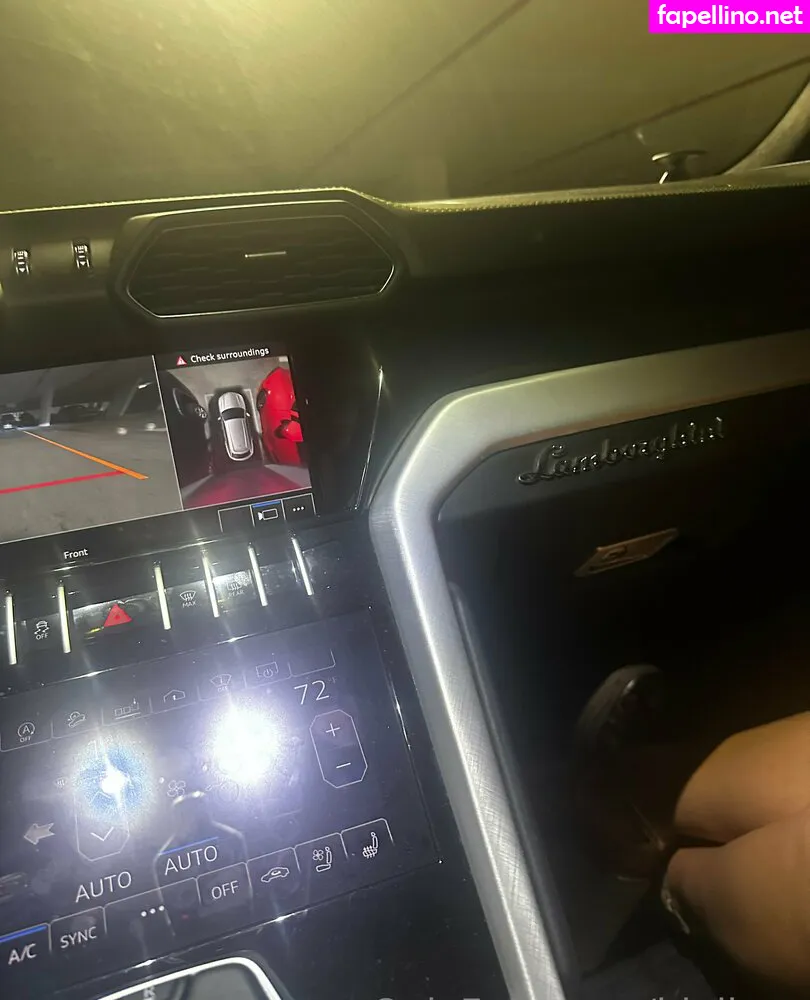 biglivvv, only1livv Nude Leaked OnlyFans Photo #5SLRu5CHrS