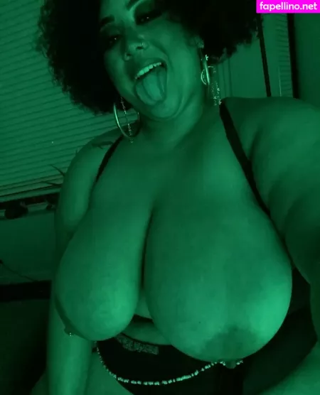 Bigmamajo OnlyFans Thumbnail #UCS1yx6Kty