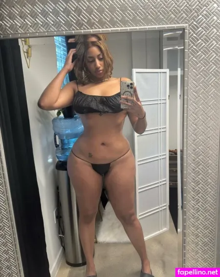 Bigmamifernandez OnlyFans Thumbnail #Q9Lu2MH7D8