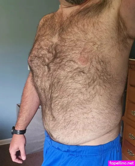 Bigmanhairydadbod OnlyFans Thumbnail #1q9Snoh5oW
