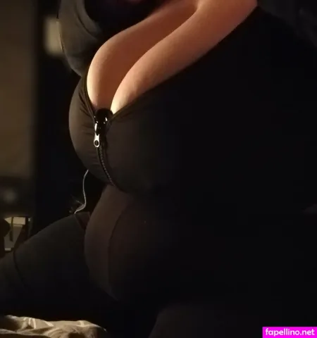 Bigpaireire OnlyFans Thumbnail #EML0PfYqpC