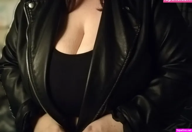 Bigpaireire OnlyFans Thumbnail #FSUYUxCKSk