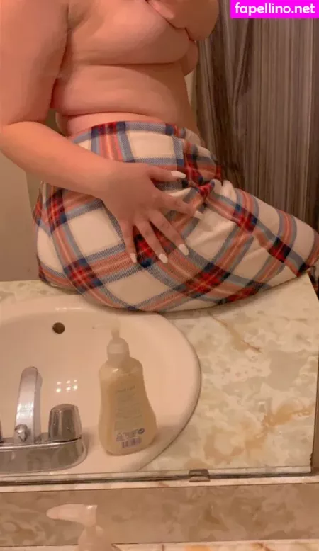 Bigt1tties OnlyFans Thumbnail #cLHu8puM7M