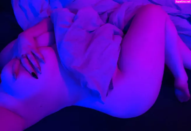 Bigtitttygffree OnlyFans Thumbnail #KVkKjAmhgS