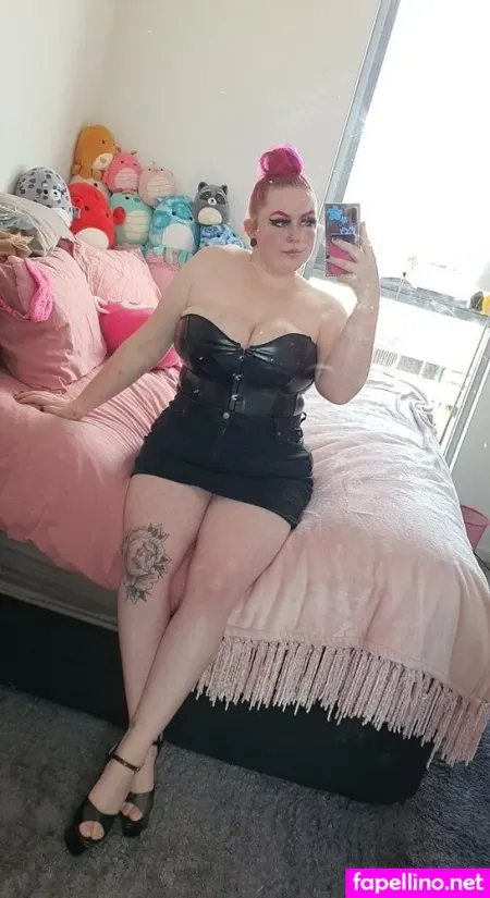 Bigtittybitchh2 OnlyFans Thumbnail #HHVi3qg3pM