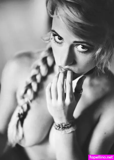 Bigtowndoll OnlyFans Thumbnail #1FOjGhKs3R