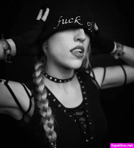 Bigtowndoll OnlyFans Thumbnail #KzRPdUKqyo