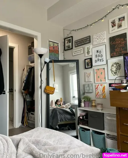 Biigb00tybaddie OnlyFans Thumbnail #HbGb4NpxHc