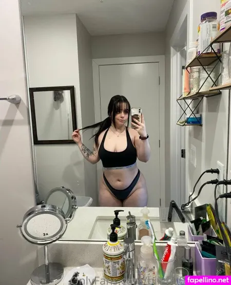 Biigb00tybaddie OnlyFans Thumbnail #IcKke31EoU